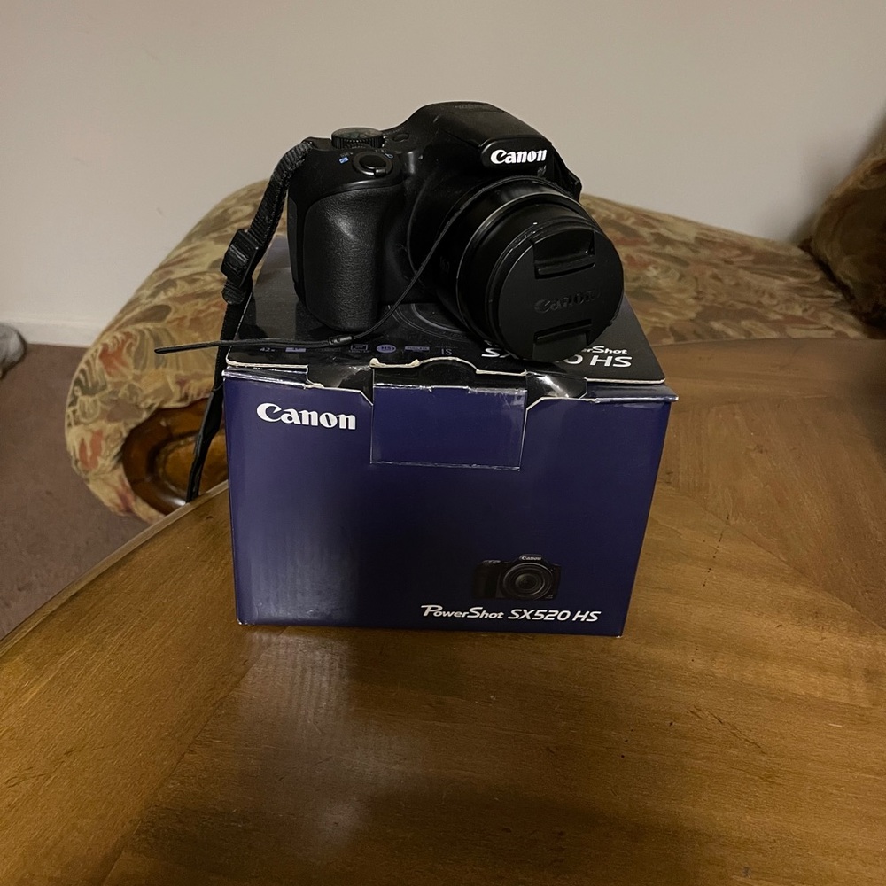Cannon Camera - Picture 6 of 6